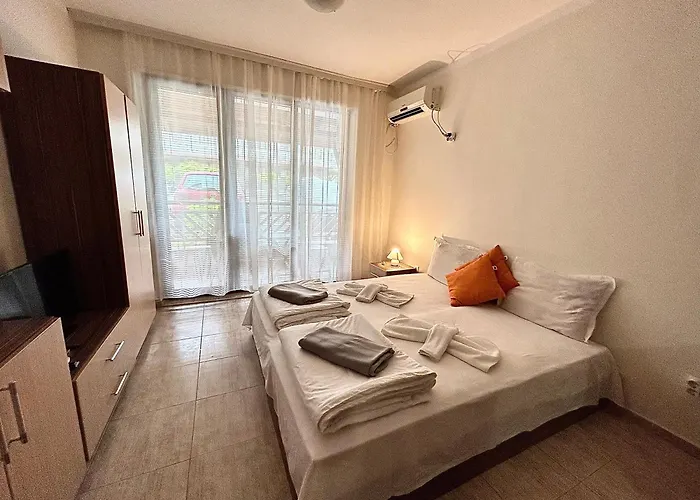 Utopia Приморсько